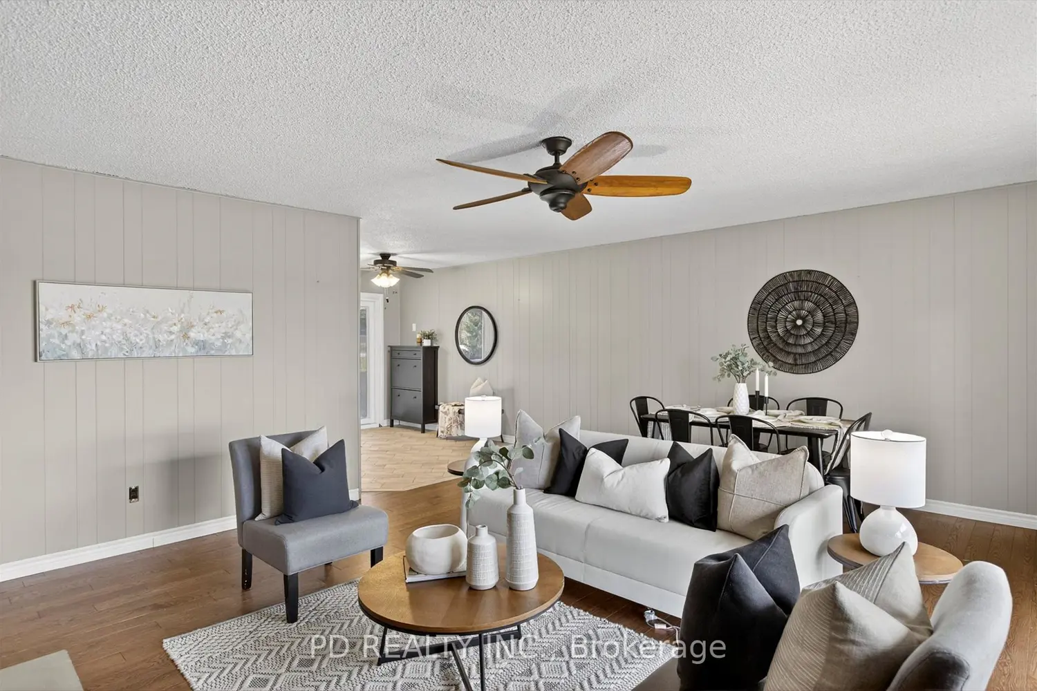 200 Charlore Park Drive photo 4