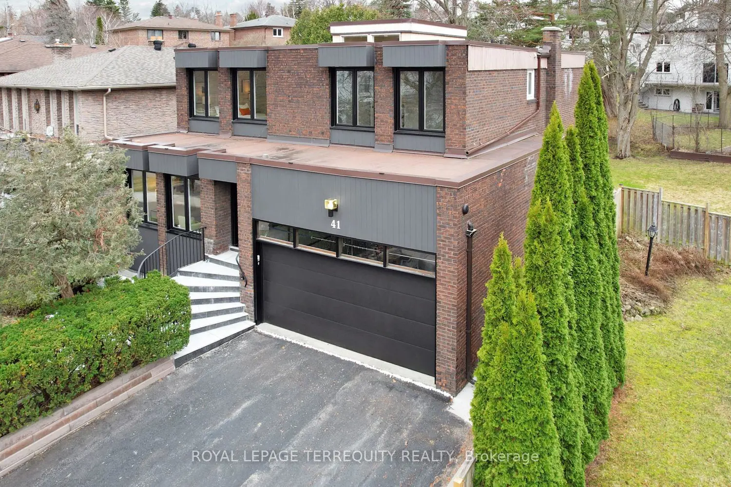41 Beardmore Crescent photo 2