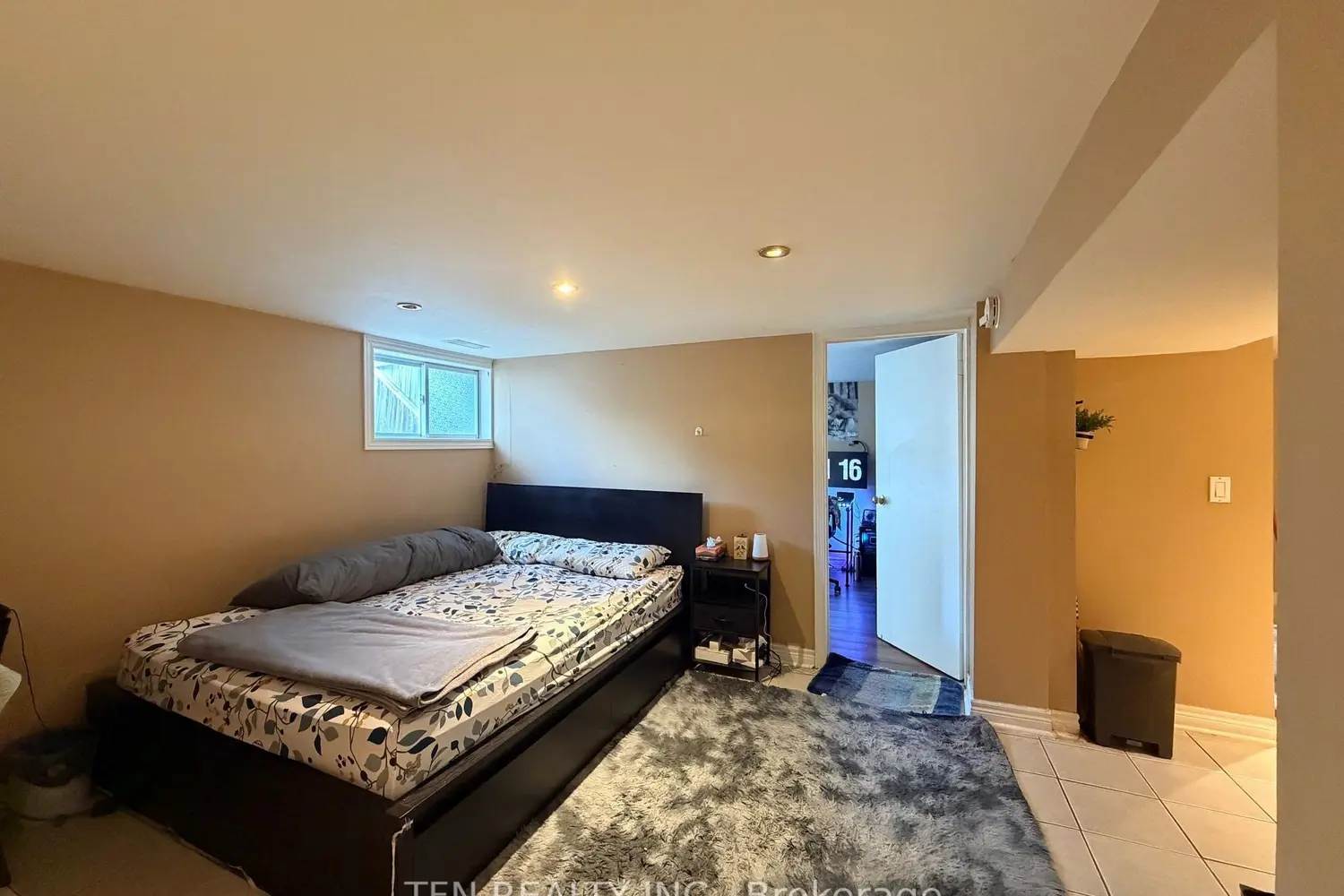 26 Bush Drive photo 3