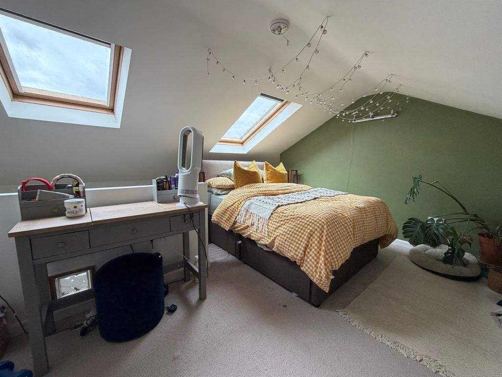 Additional image 7 of 3 bed flat for saleSkircoat Moor Road, Halifax HX3