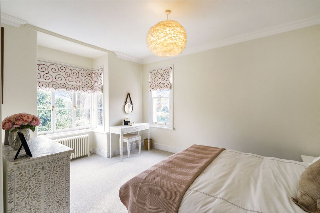 Additional image 19 of 4 bed detached house for saleSt. Andrews Road, Henley-On-Thames, Oxfordshire RG9