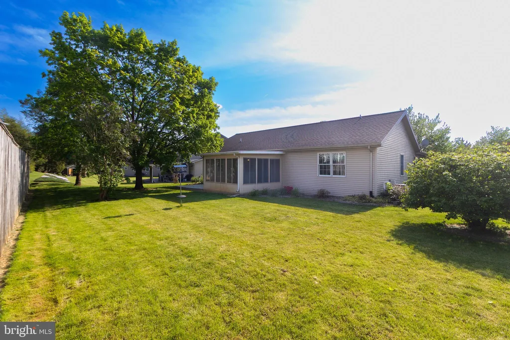 7 Southfield Road, Lebanon, PA 17042