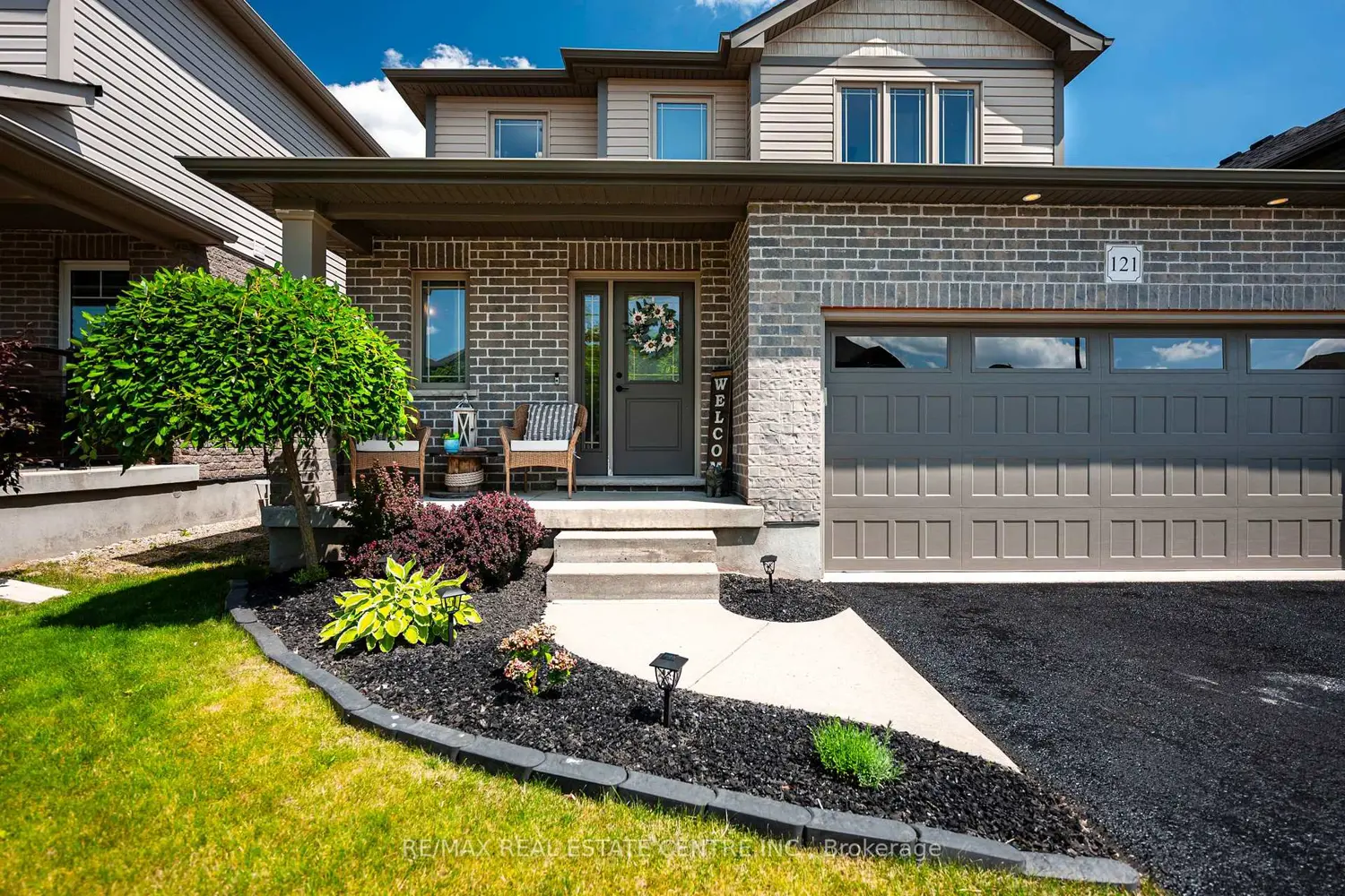 121 Taylor Drive photo 2