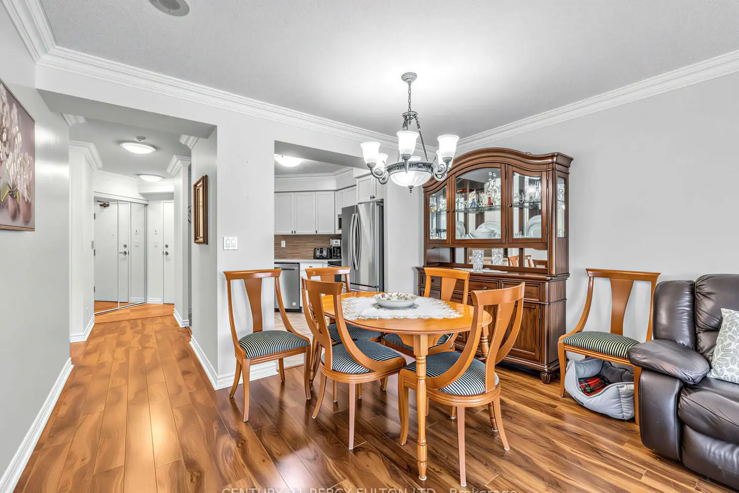 745 New Westminster Drive 201 photo 5