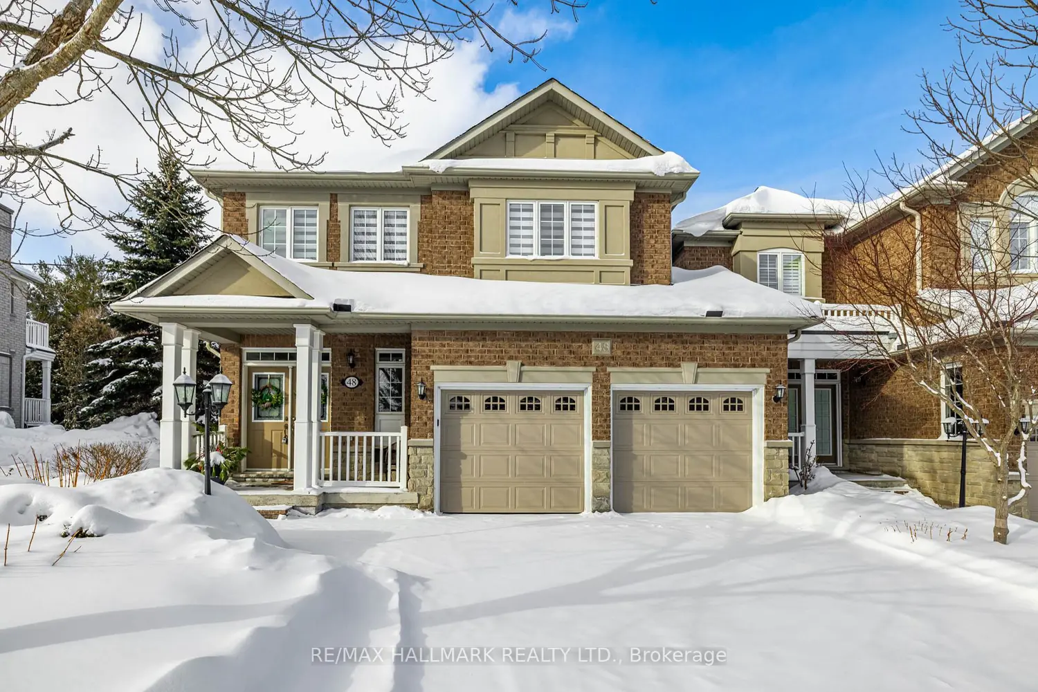48 Stonecliffe Crescent