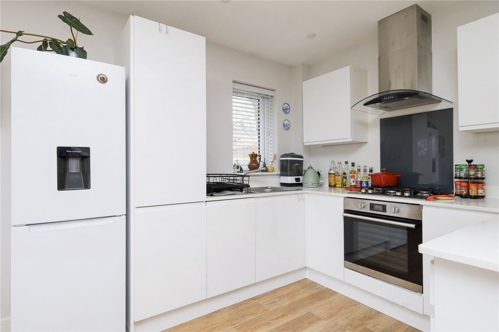 Additional image 5 of 1 bed maisonette for saleLower Hanger, Haslemere, Surrey GU27