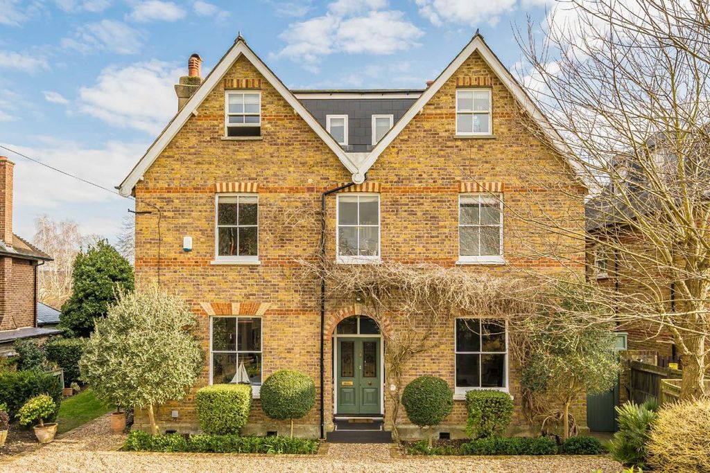 7 bed detached house for saleSt. James's Road, Hampton Hill TW12