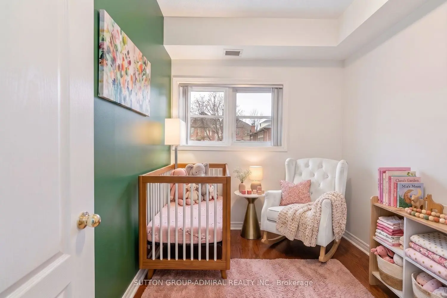 9944 Keele Street 102 photo 5
