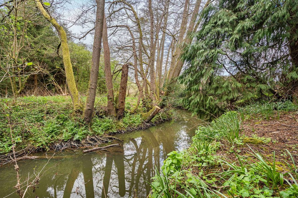 Additional image 20 of 3 bed bungalow for saleChesworth Close, Horsham, West Sussex RH13