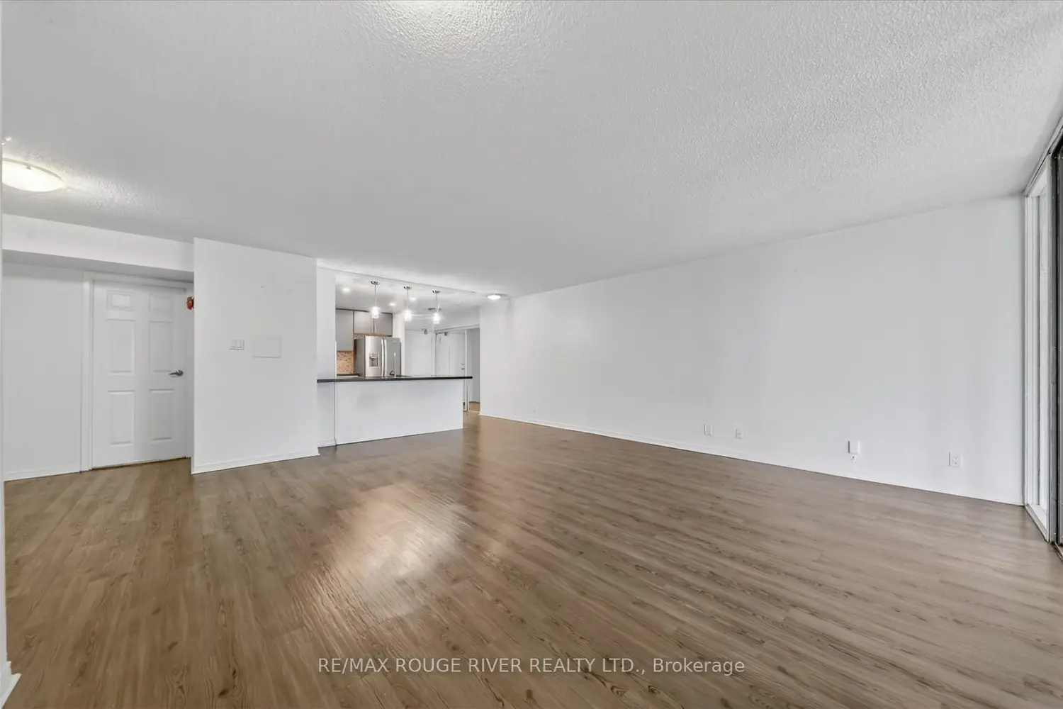 Additional image 11 of 8 Silver Bell Grove 309