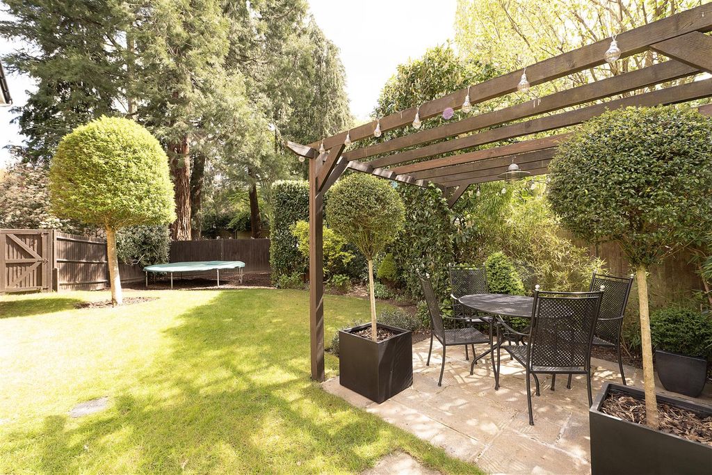 Additional image 12 of 5 bed detached house for saleBroad Oaks Close, Harpenden AL5