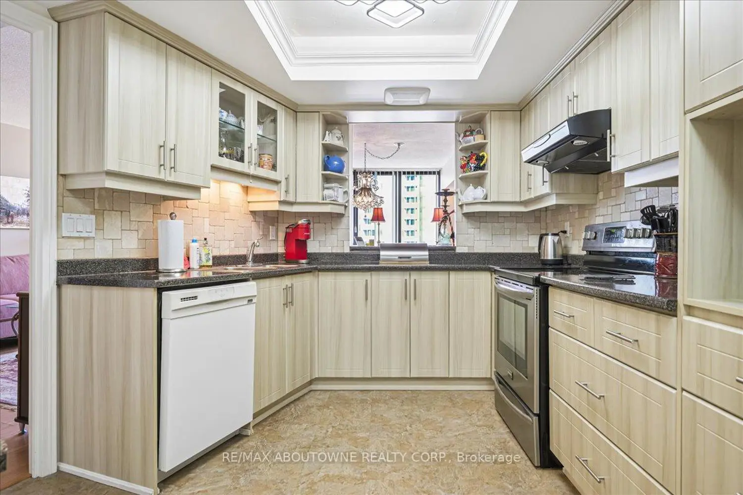 Additional image 6 of 1240 Marlborough Court 605