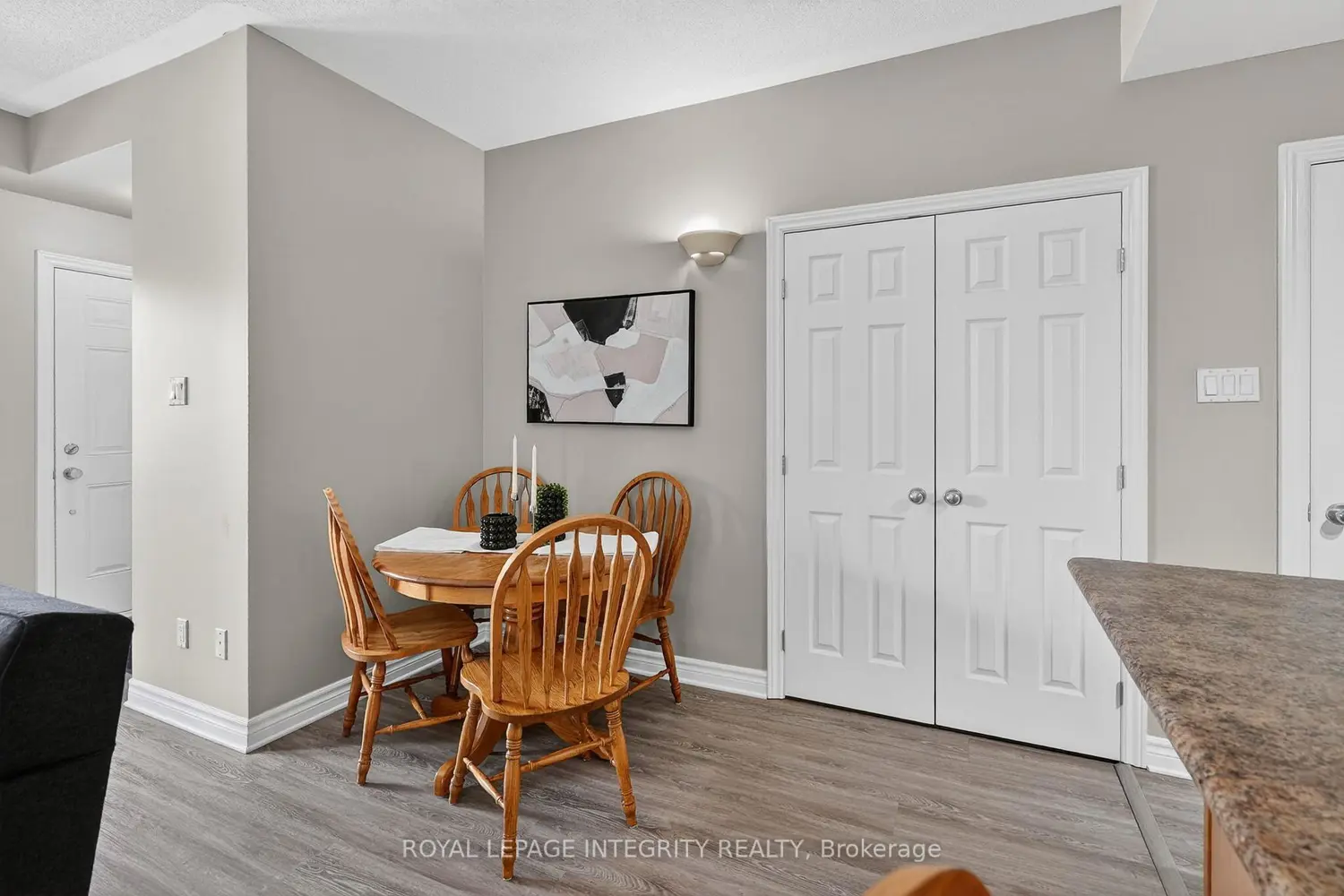 Additional image 8 of 156 Waterbridge Drive E
