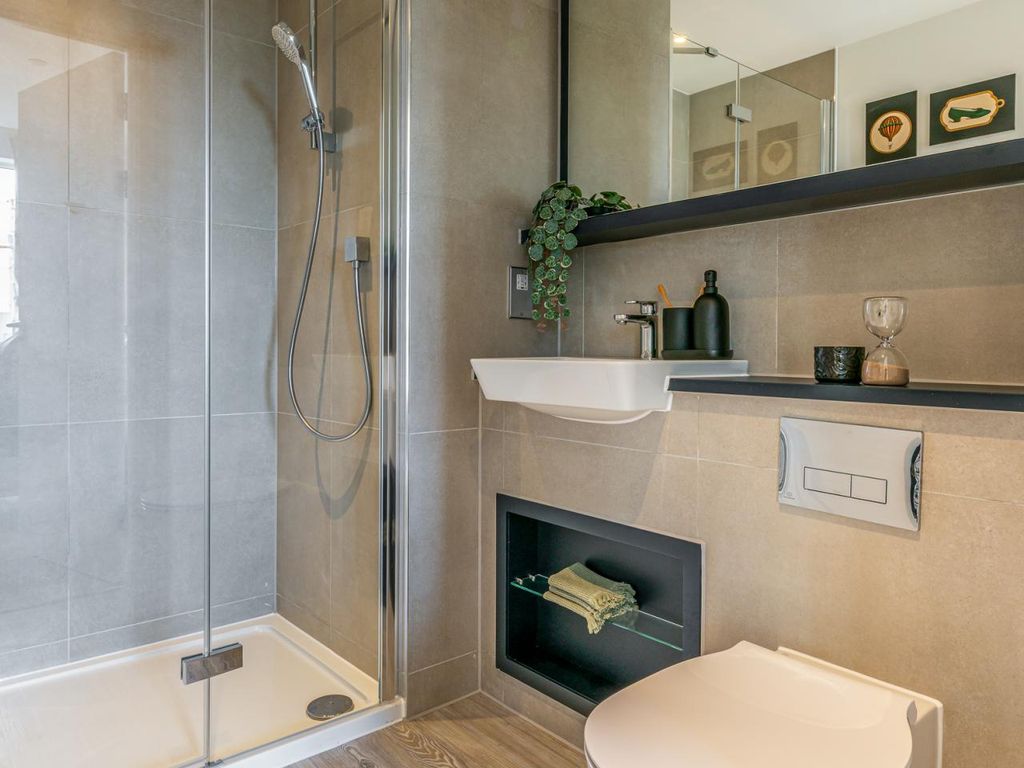 Additional image 16 of 2 bed flat for saleLampton Road, Hounslow TW3