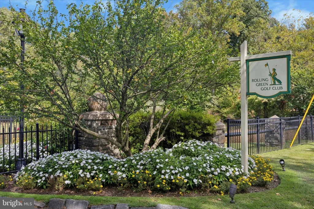 506 Flora Circle, Springfield, PA 19064