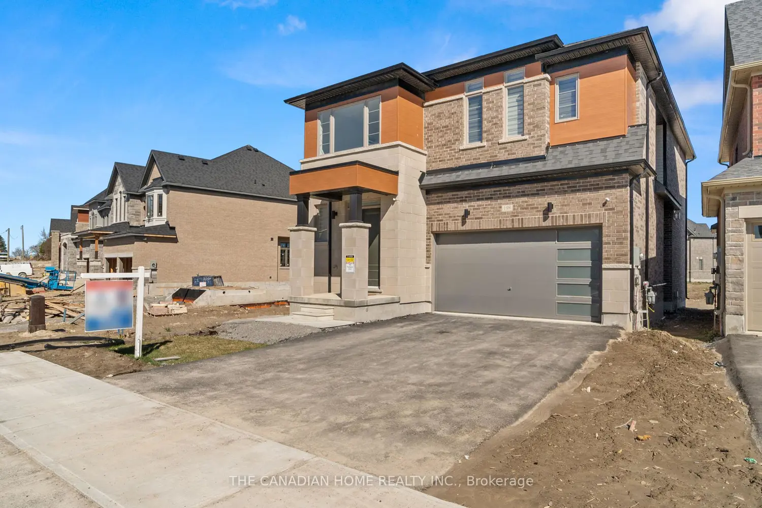 198 Thompson Drive photo 3