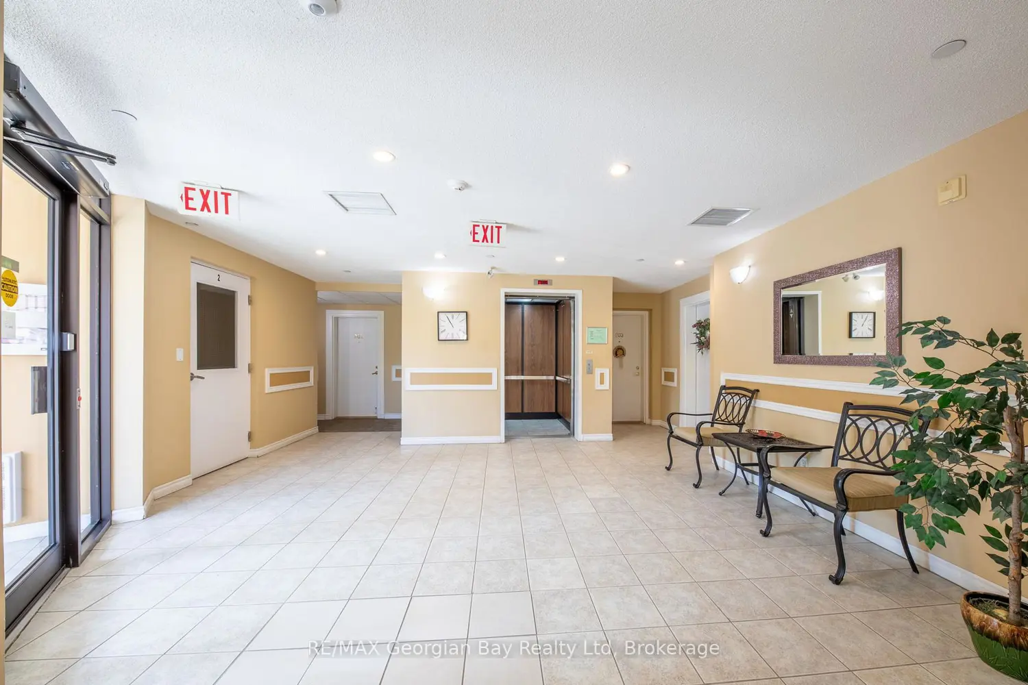 4 Beck Boulevard 307 photo 2