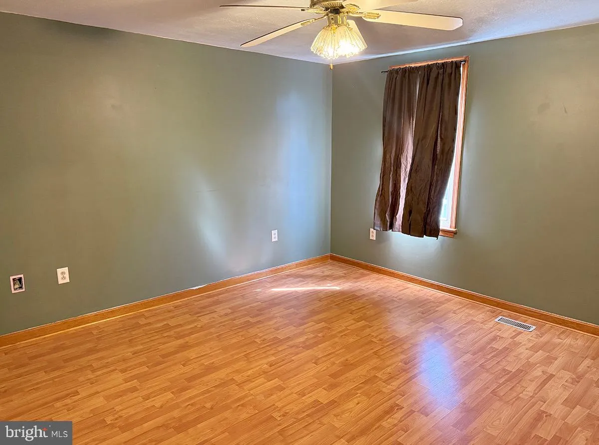 Additional image 58 of 233 N 5th Street, Newport, PA 17074