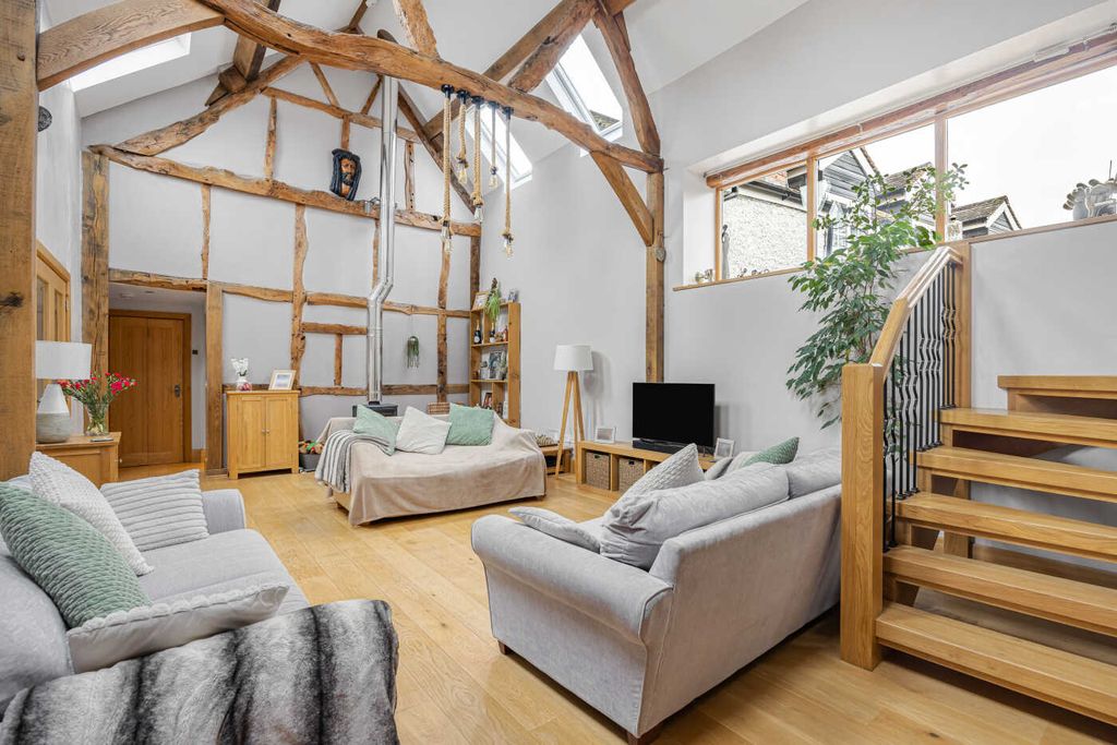 4 bed barn conversion for saleApple Blossom Barn, Munstone, Hereford, Herefordshire HR1 photo 3