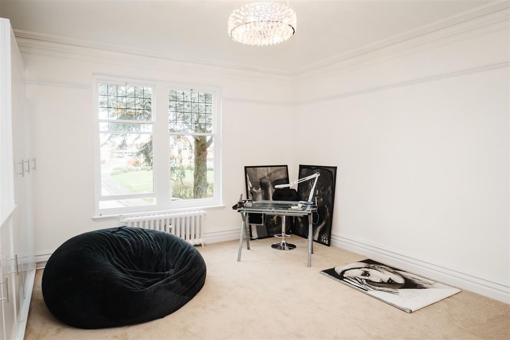 Additional image 40 of 6 bed semi-detached house for saleFerriby Road, Hessle HU13
