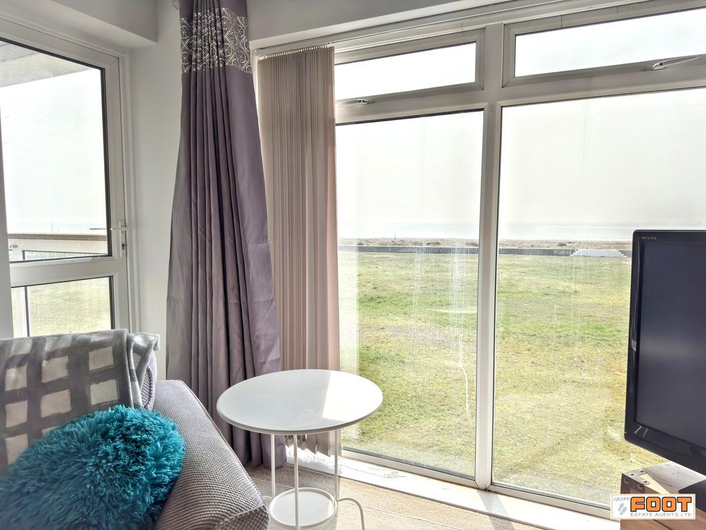 Additional image 10 of 2 bed flat for saleSouthwood Road, Hayling Island PO11