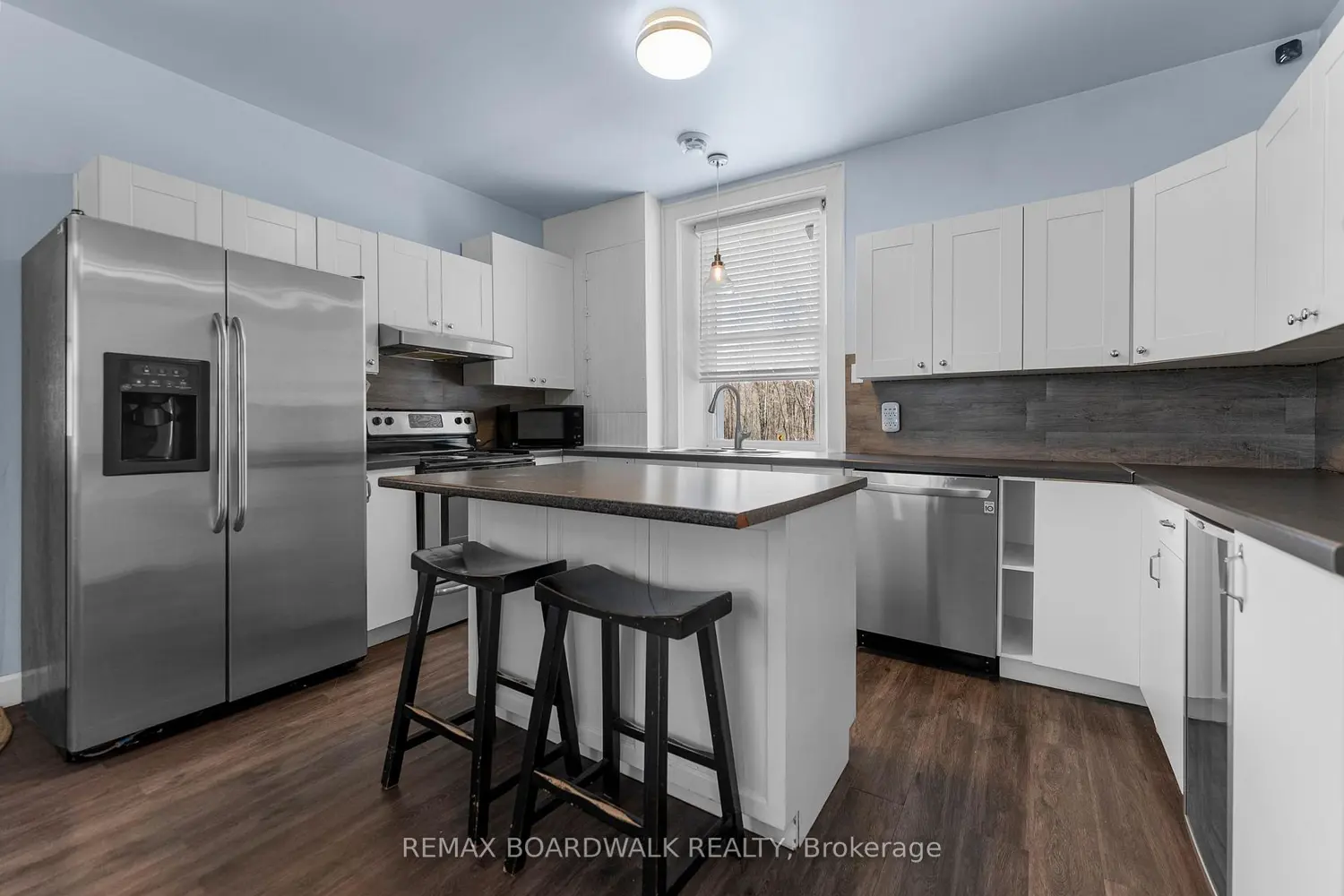 584 Ford Road photo 3