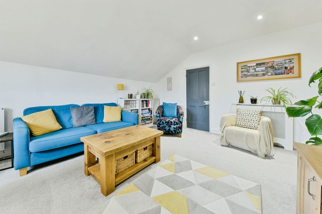 Additional image 3 of 2 bed flat for saleNew Road, Hertford SG14