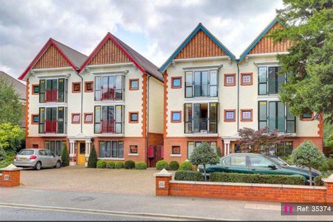 Coombe Road, New Malden KT3