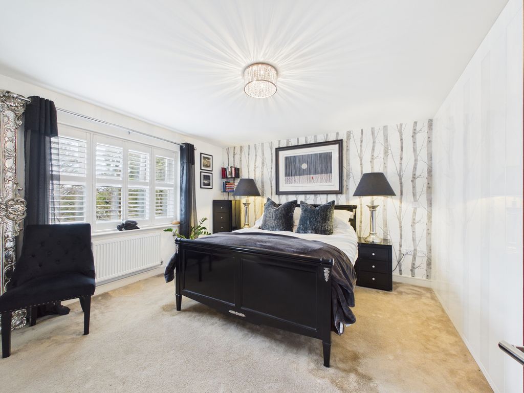 Additional image 4 of 5 bed detached house for saleTimms Close, Horsham, West Sussex RH12