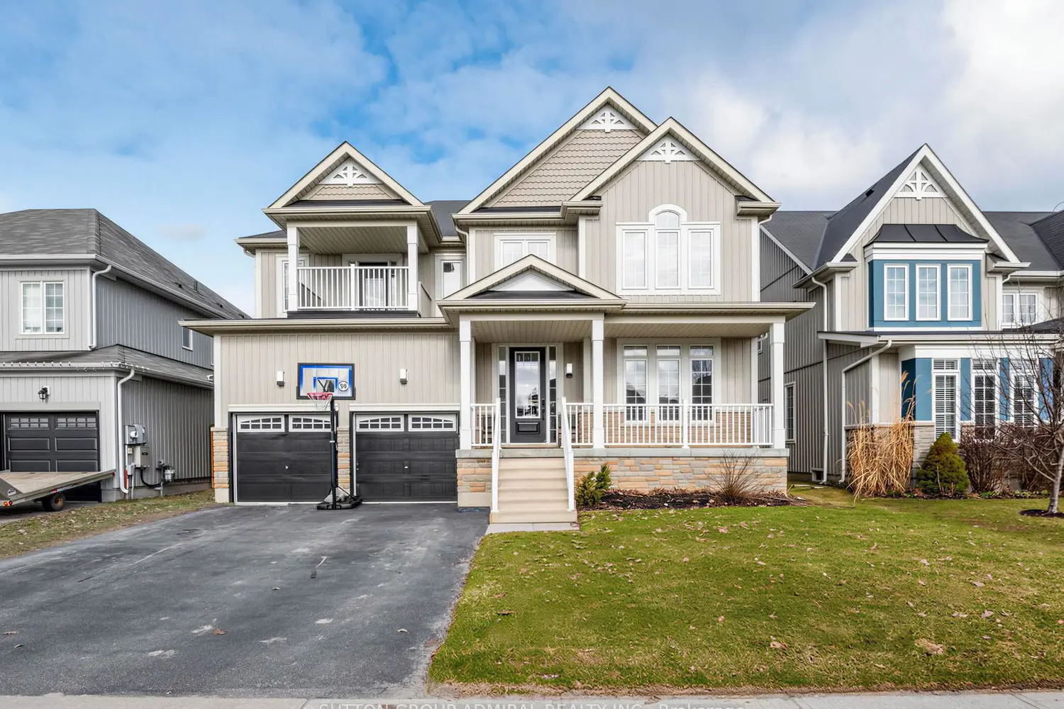 96 Mount Crescent photo 4