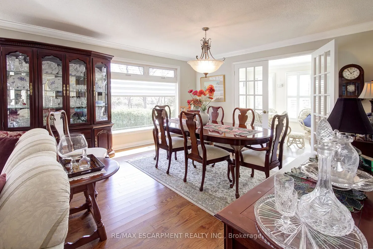 1233 Havendale Boulevard photo 3