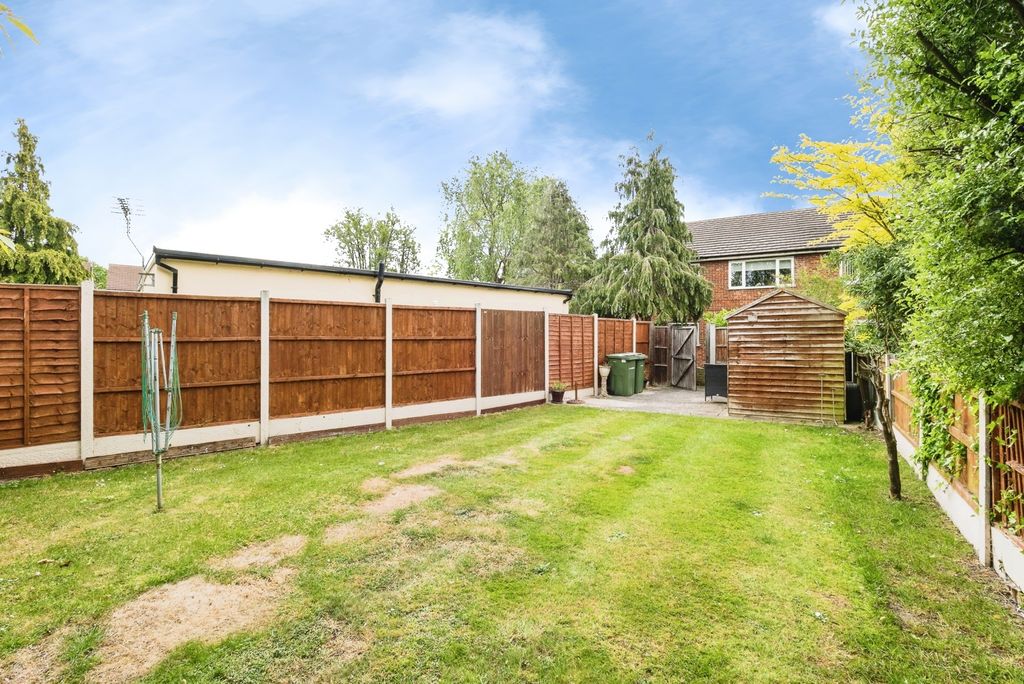 Additional image 27 of 2 bed maisonette for saleHurstlands Close, Hornchurch RM11