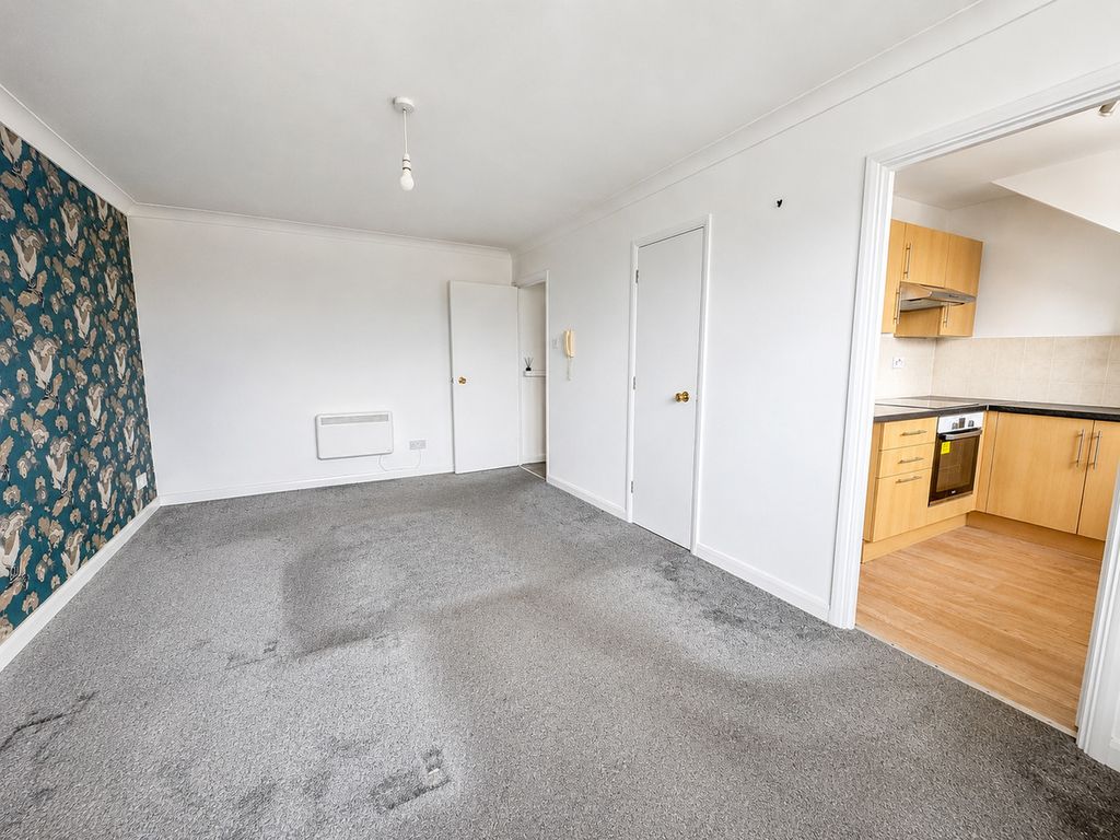 Additional image 3 of 1 bed flat for saleHedingham Place, Rochford SS4