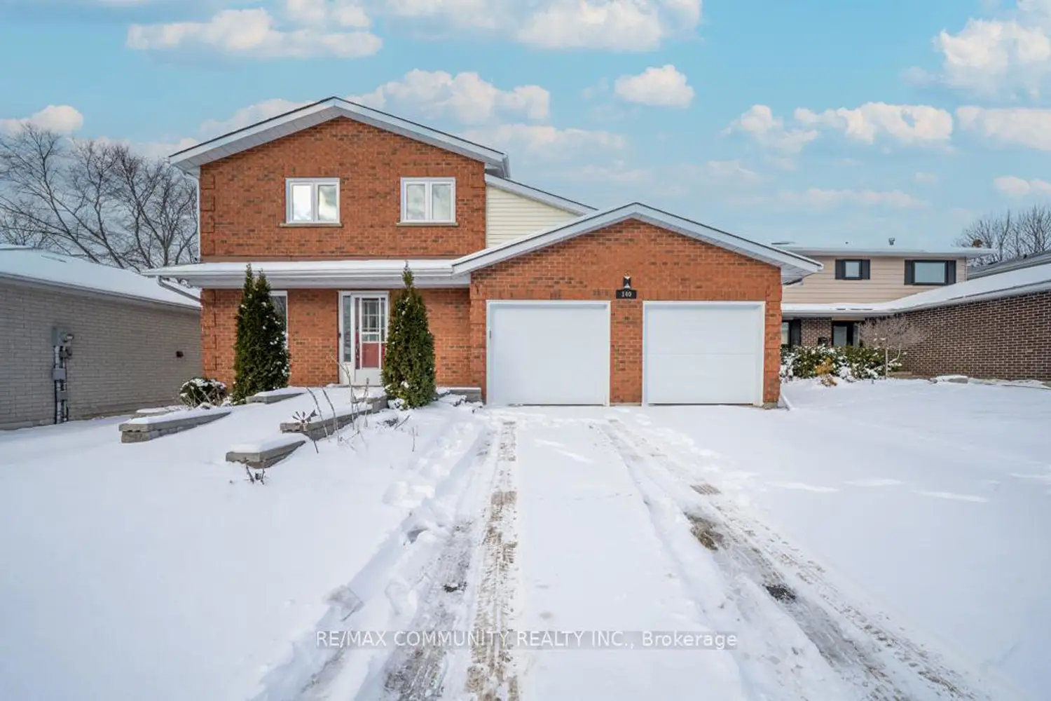 140 Orchard Heights Drive photo 2