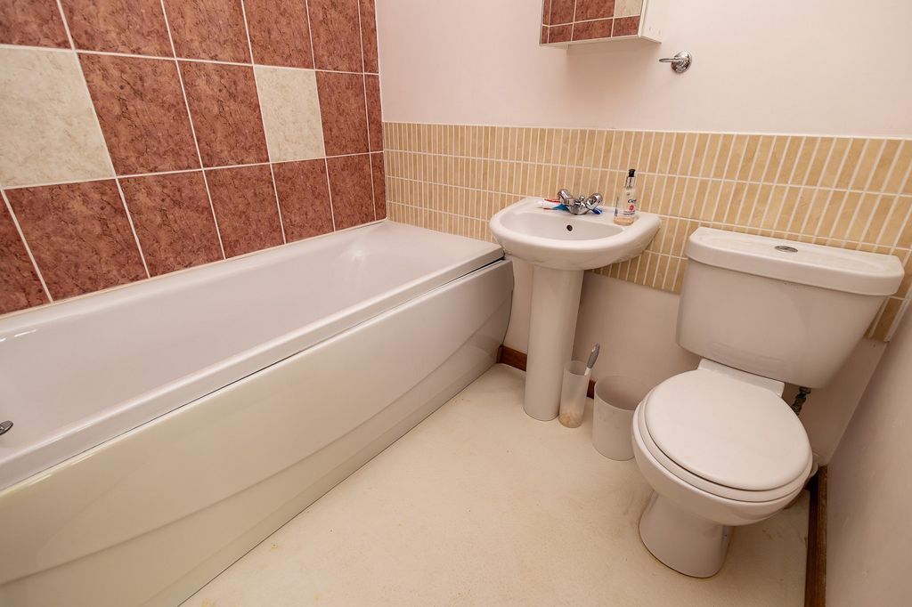 Additional image 20 of 9 bed detached house for saleHawthorns B&B, Mey, Thurso, Highland. KW14