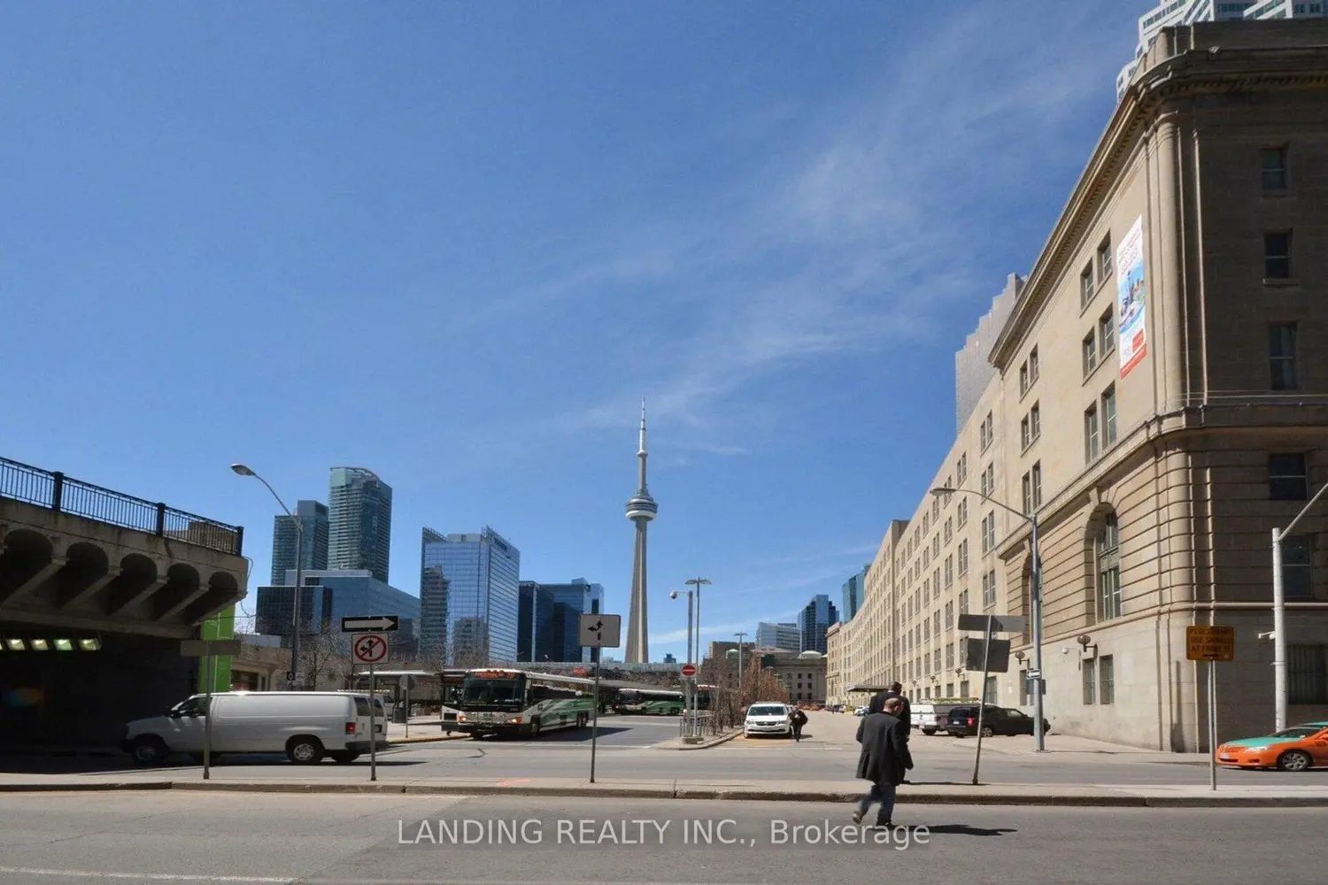 Additional image 18 of 8 The Esplanade Avenue 3304