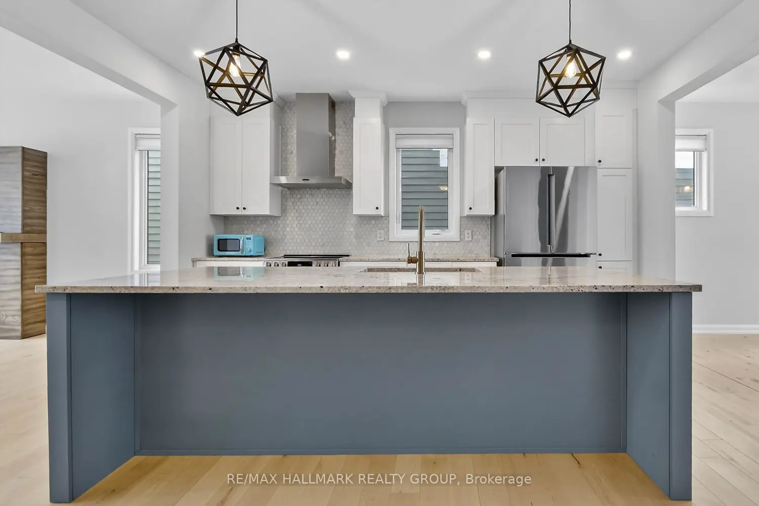 238 Pursuit Terrace photo 3