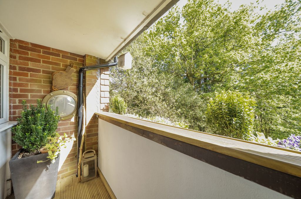 Additional image 4 of 3 bed flat for saleHeather Way, Hindhead, Surrey GU26