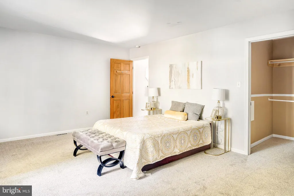 Additional image 16 of 127 Cool Glen Circle, Harpers Ferry, WV 25425