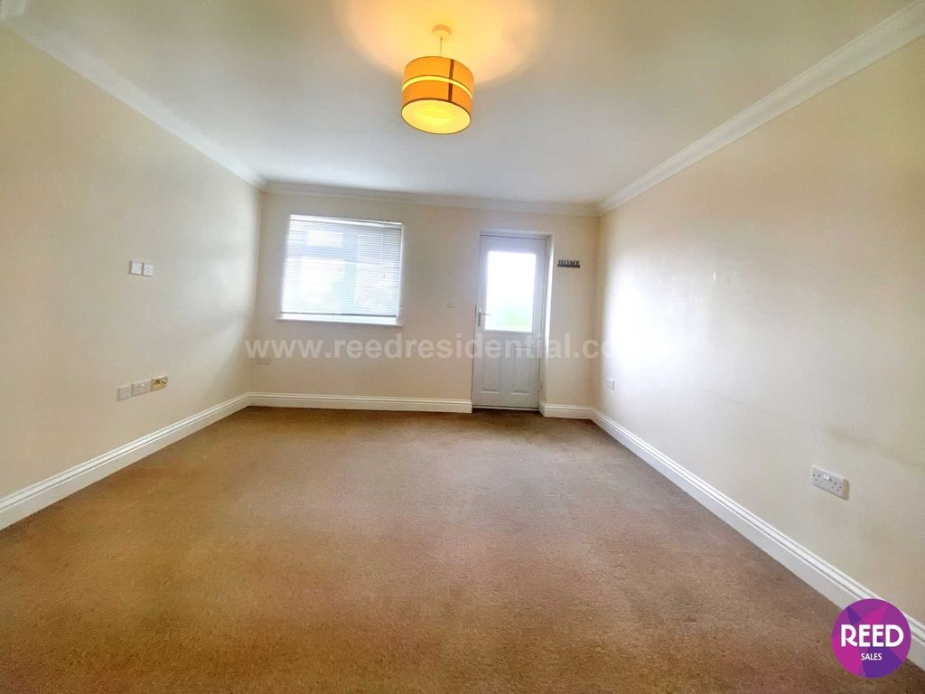 Additional image 11 of 2 bed flat for saleRiverbreeze Court, Ferry Road, Hullbridge SS5