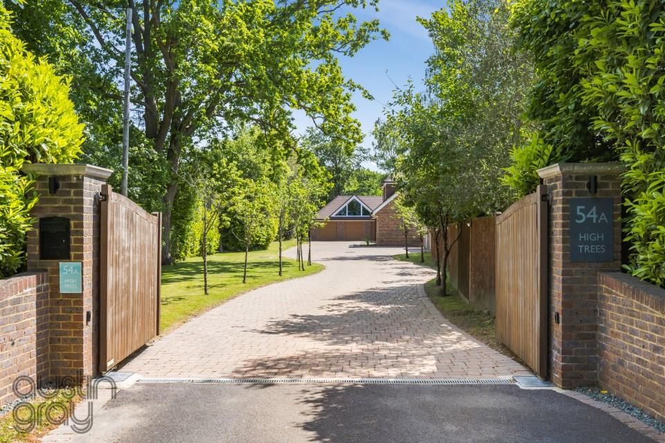 5 bed property for saleLewes Road, Haywards Heath RH17