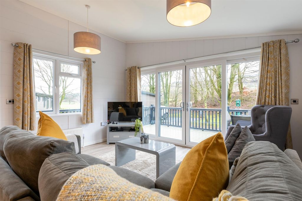 Additional image 4 of 2 bed mobile/park home for saleAysgarth Lodges, Westholme Bank, Leyburn DL8