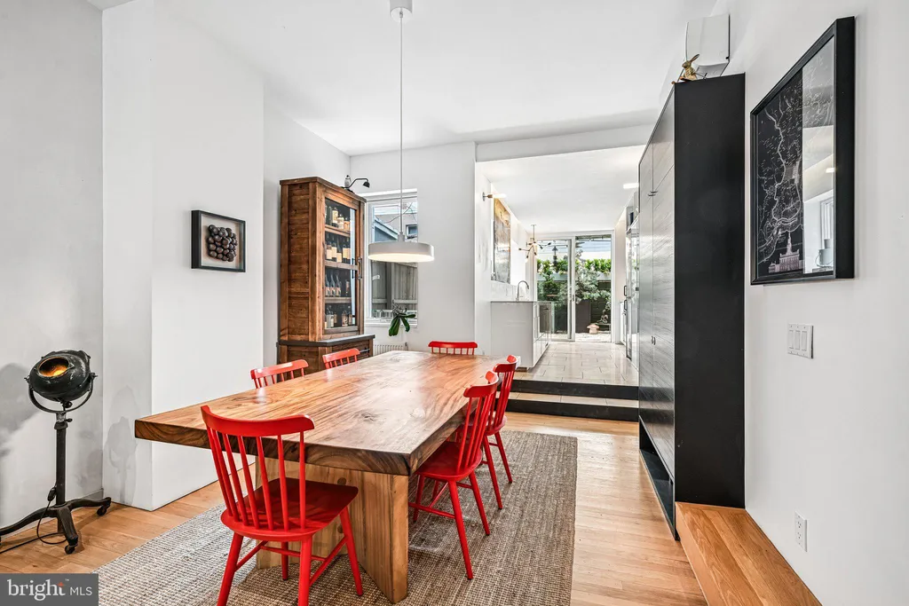 Additional image 7 of 1719 Christian Street, Philadelphia, PA 19146