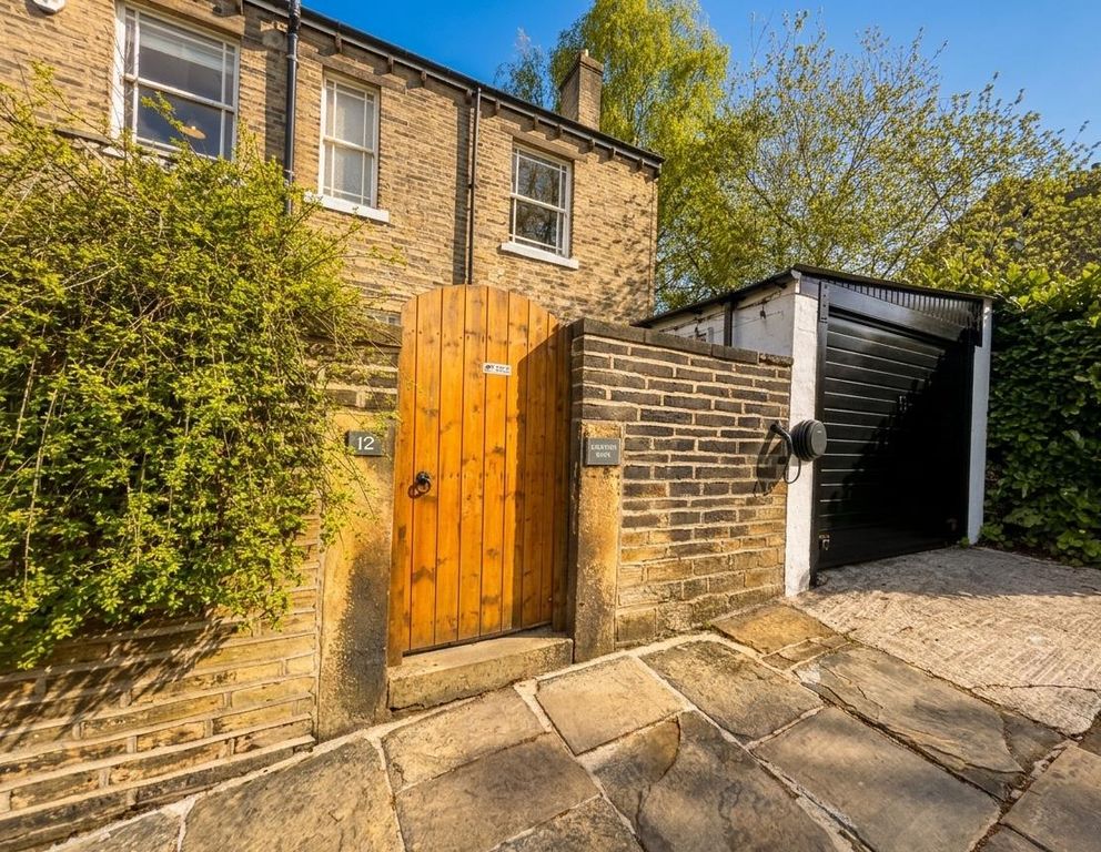 Additional image 4 of 6 bed end terrace house for saleGrandsmere Place, Halifax HX3