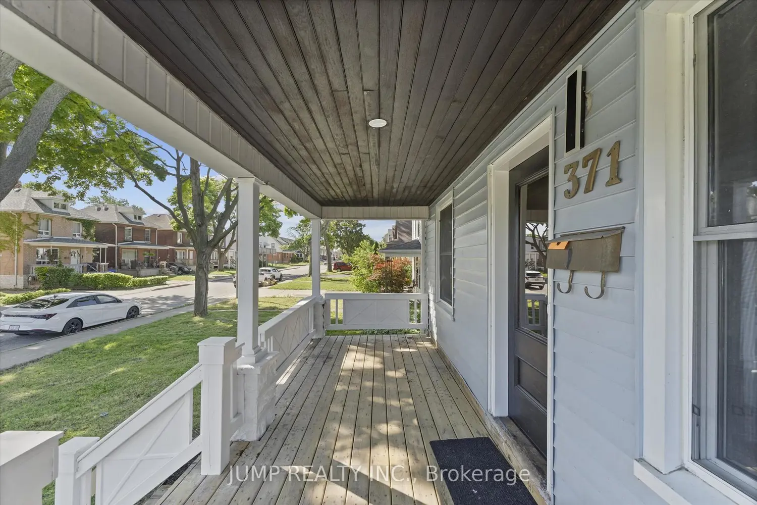 371 Curry Avenue photo 5
