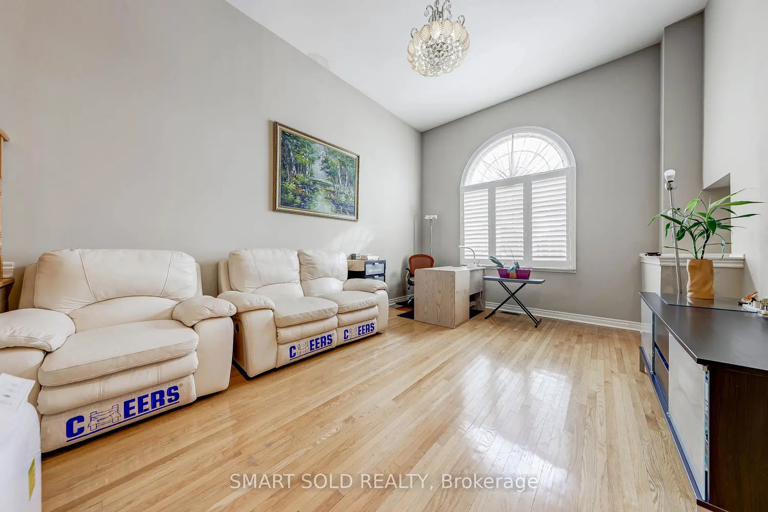 190 Harding Boulevard 84 photo 2