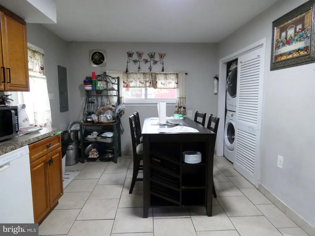 Additional image 14 of 256 H Street, Carneys Point, NJ 08069