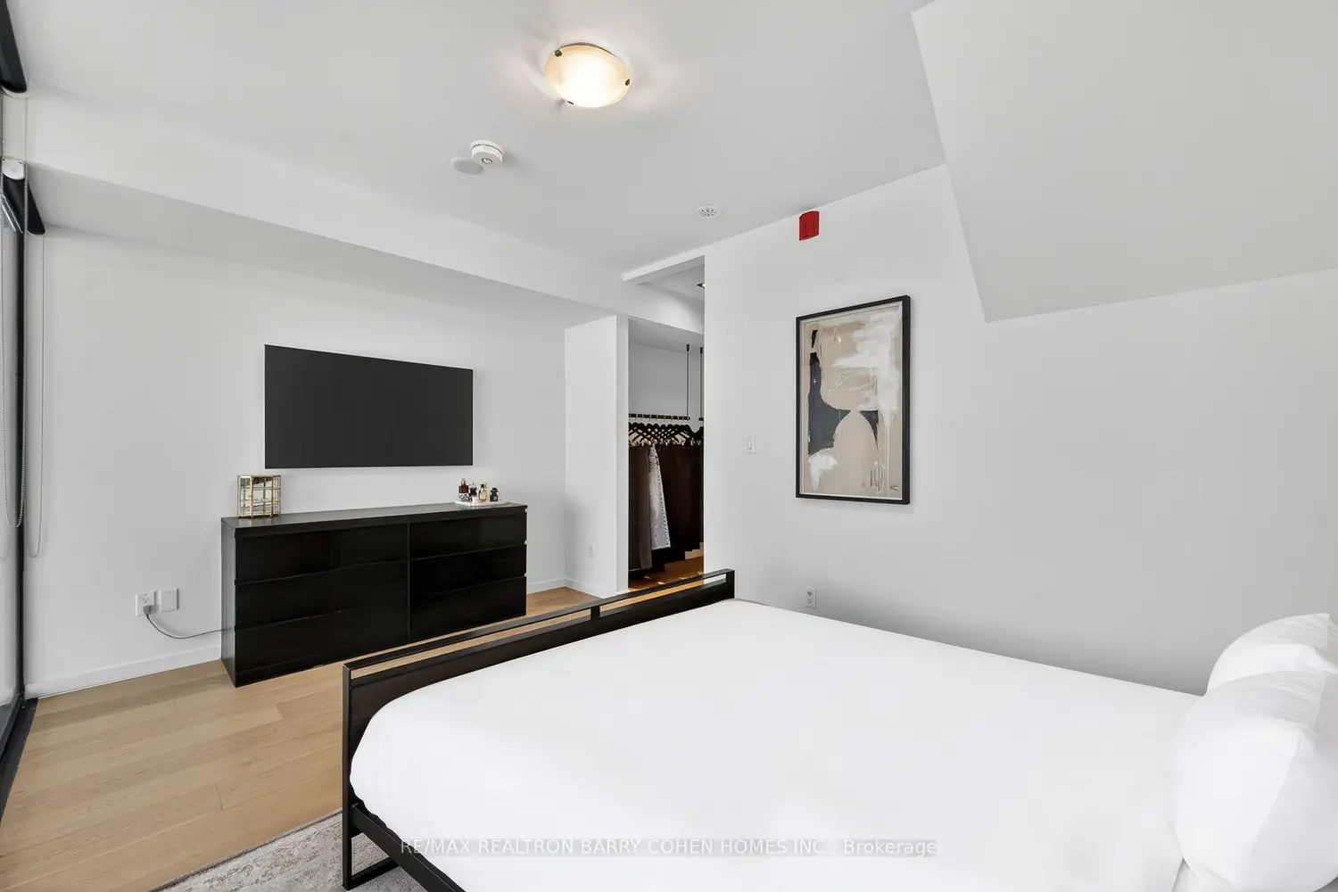 Additional image 14 of 50 Bartlett Avenue 7