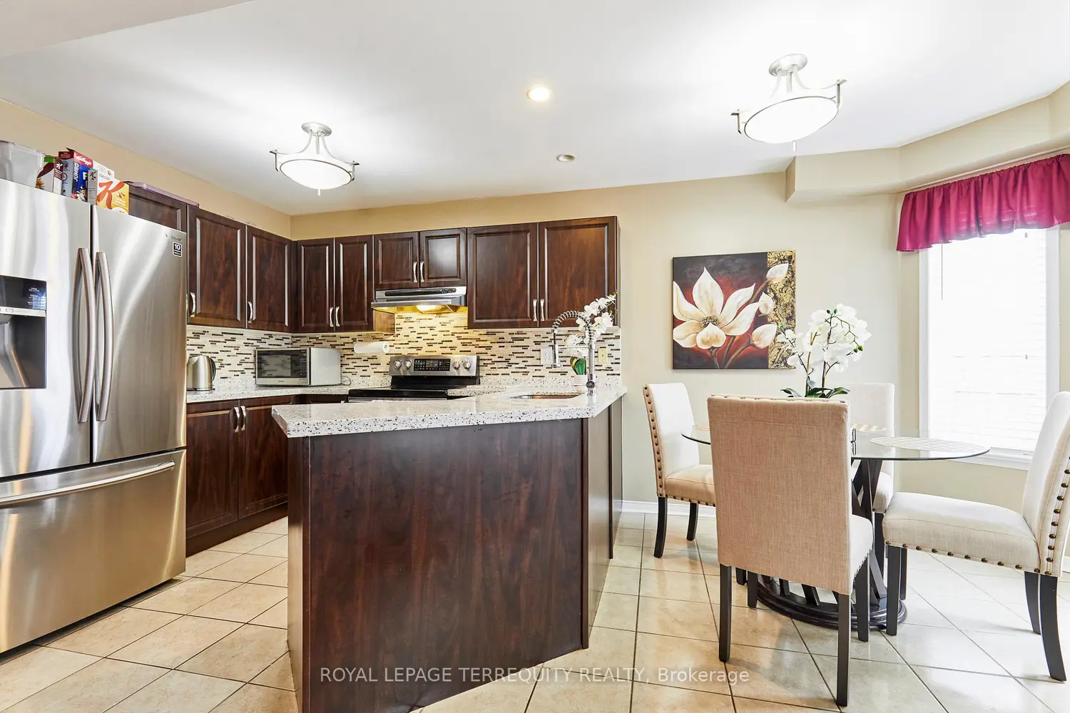 254 Willowbrook Drive photo 5
