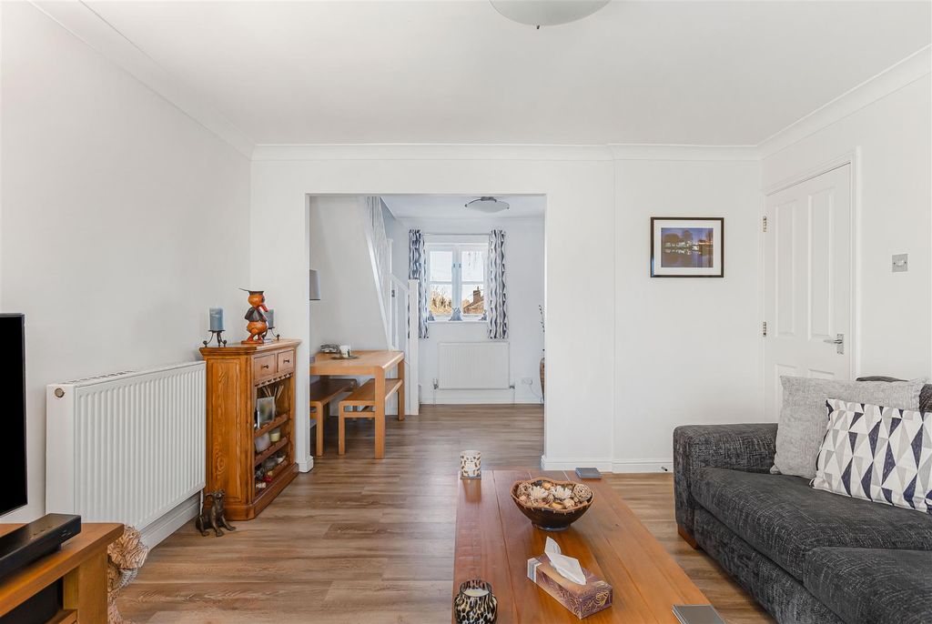 Additional image 11 of 2 bed flat for saleCoopers Court, Hertford, Hertford SG14